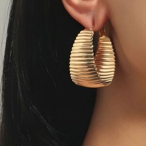 Parker And Grey Gold Hoop Earrings